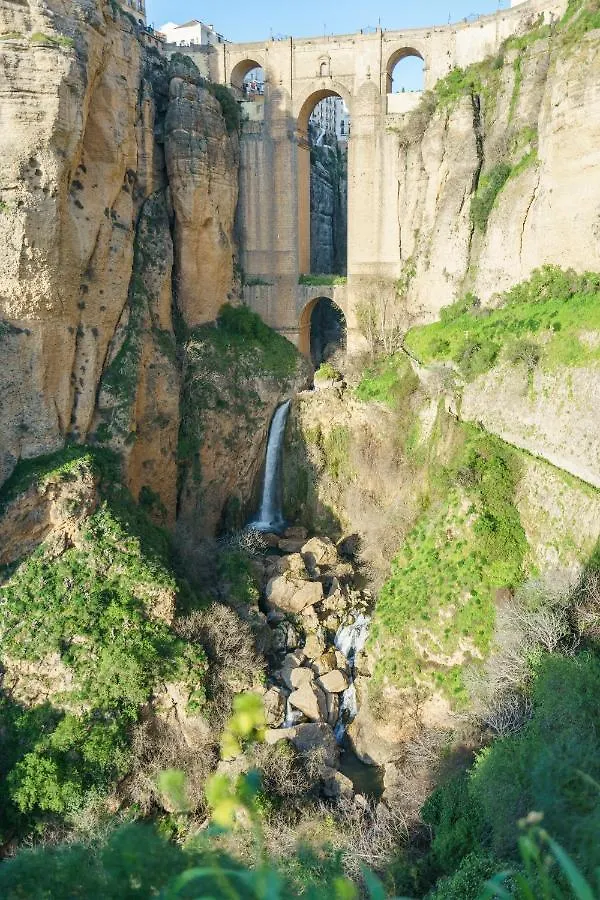Arunda I Hotel Ronda 0*,